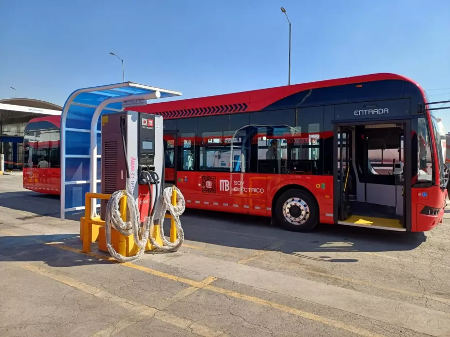 AMTM 2 de abril 2025.jpg