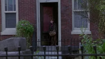 Escena de la película ‘El Sexto Sentido’ (Sixth Sense) con Halley Jeol Osment y Bruce Willis por Azteca 7.