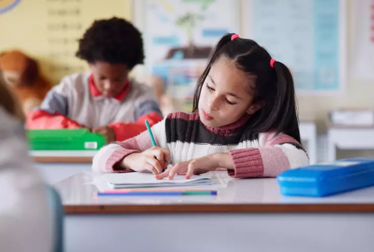 Becas Benito Juárez confirma quiénes se quedan sin mega pago en noviembre