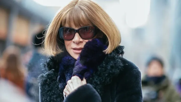 ¿Cuál es la millonaria fortuna de Anna Wintour, editora que renunció a Vogue?