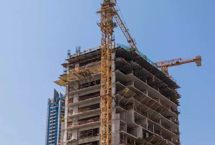 Hallan dos cuerpos sin vida en edificio en construcción en la Cacho