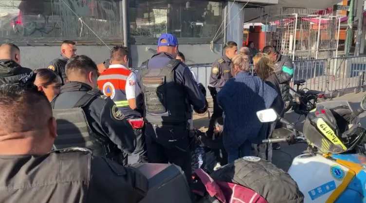 CDMX: Atropellan a una mamá con sus hijos frente al Metro Garibaldi