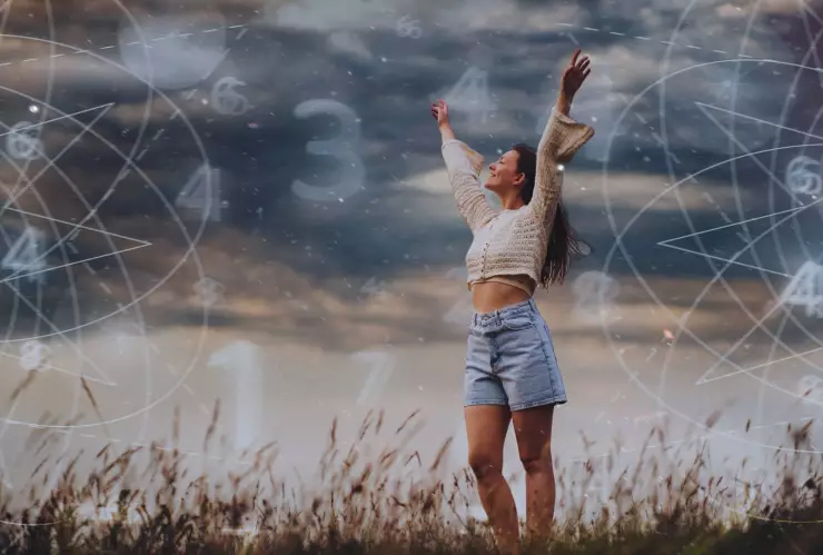 PORTADA horóscopo de hoy Nana Calistar (1).jpg