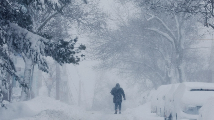 Bomba ciclónica congela Estados Unidos y activa alertas por tormenta invernal