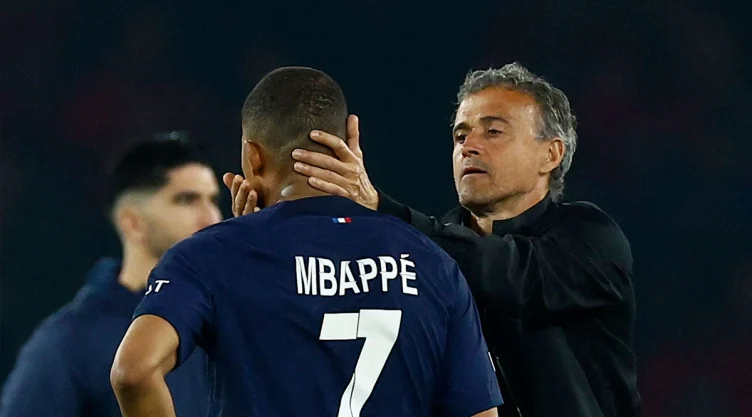 Mbappé y Luis Enrique