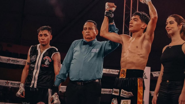 Brandon Rodríguez boxeador tapatío.png