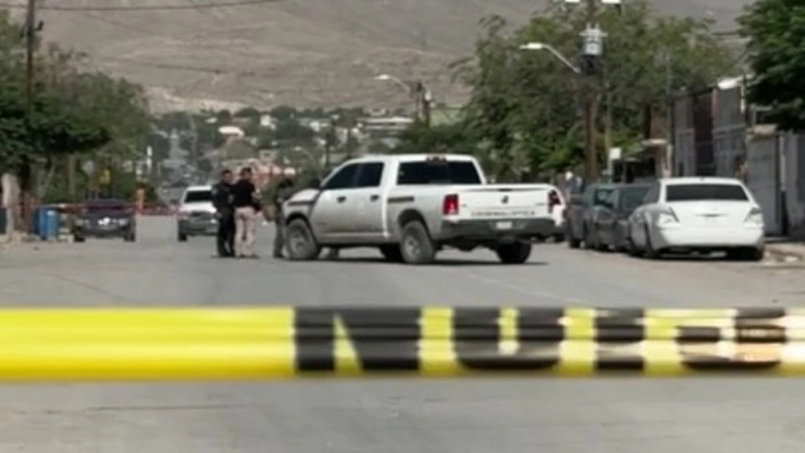 Ciudad Juárez bajo fuego: Suman siete asesinatos en ataques armados. En la imagen se observa un operativo en la frontera tras una serie de ejecuciones en diversos ataques armados en la entidad.