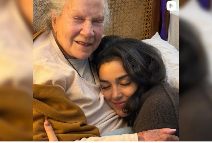 ale capetillo abuela