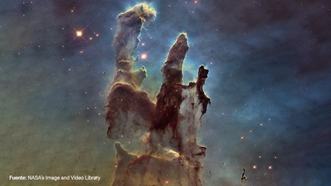 Los pilares de la creación: Formaciones estelares impresionantes
