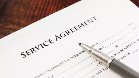 cláusulas de arbitraje en sus contratos