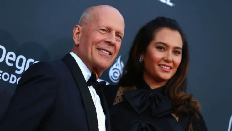 Emma Heming esposa de Bruce Willis desmiente infelicidad en su vida