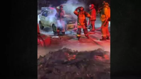 Incendio de un auto en Vía Rápida de Tijuana sábado 8 de marzo de 2025 ¿Qué fue lo que pasó?