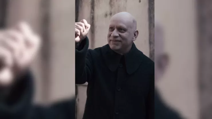 Merlina tednrá spin-off protagonizado por el Tío Lucas.jpg