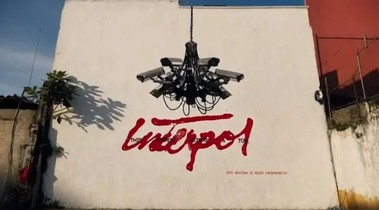 Interpol revela mural promocional en calles de la CDMX