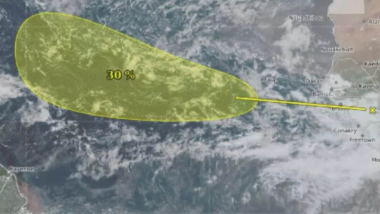 ¿Afectará a Quintana Roo? Vigilan zona de baja presión en el Atlántico; esto se sabe