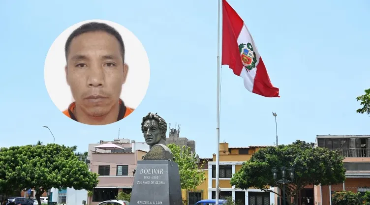 Foto de bandera de Perú en Lima