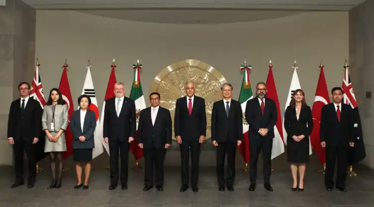 Viceministros de relaciones exteriores MIKTA.jpg