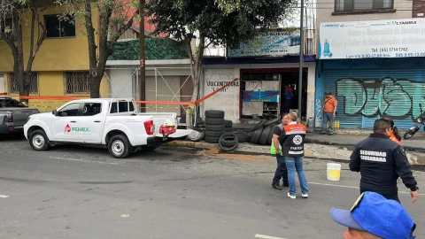 Localizan toma clandestina de turbosina en predio de Azcapotzalco, Ciudad de México
