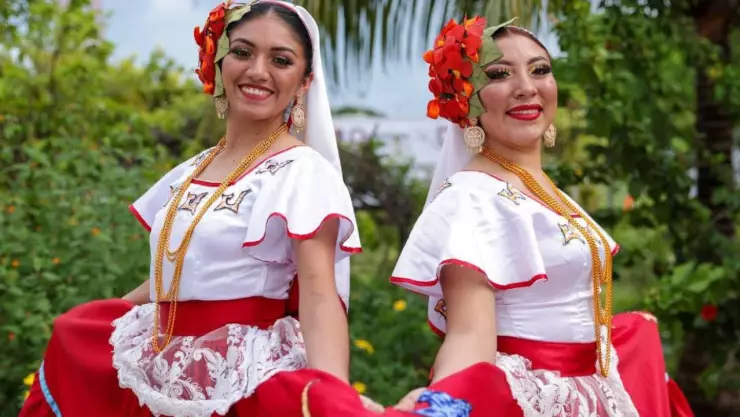 Quintana Roo y UNESCO trabajarán para difundir la cultura maya