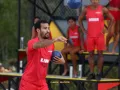 6 Lino tiene dificultades para anotar la pelota.jpg