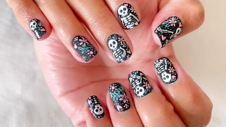 uñas cortas Día de Muertos
