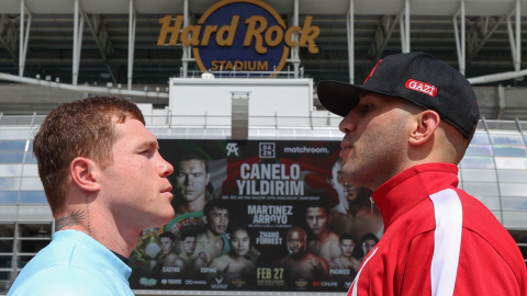 Canelo &Aacute;lvarez y Avni Yildirim box azteca 