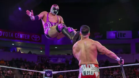 Hijo de Dr. Wagner Jr WWE