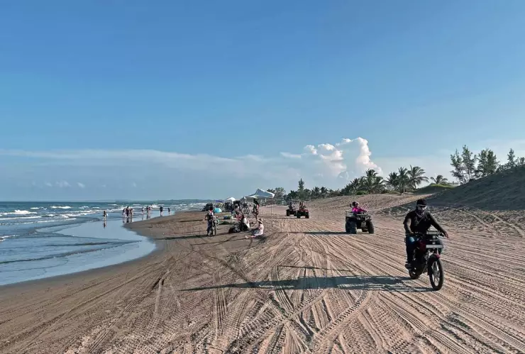 ¿Qué se celebra el 17 de marzo y qué actividades se pueden hacer en el puente?
