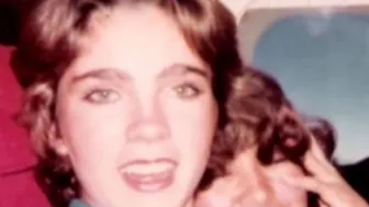 En 1988, Rocío Sánchez Azuara debutó en el mundo de la comunicación en ‘Pasarela’, un programa de Veracruz. Al año siguiente, cambió su residencia a la Ciudad de México, donde formó parte del grupo de noticieros en el sistema informativo ECO y más tarde se integró a Imevisión con el periodista Alfredo Domínguez Muro.