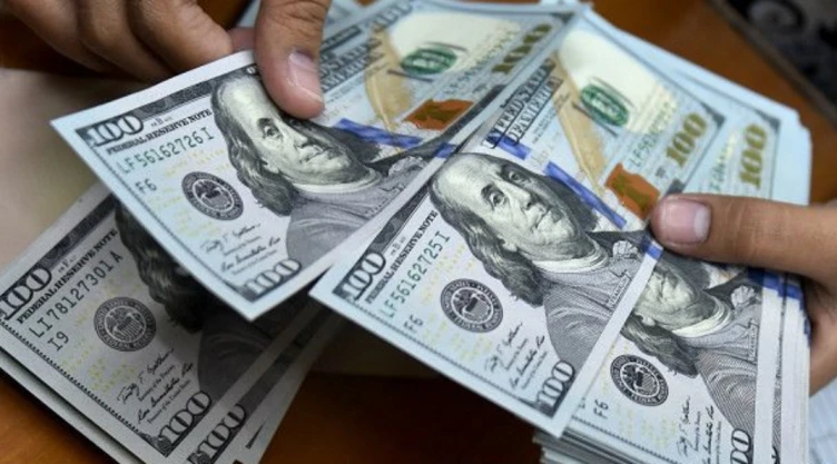 cajero-dolares.jpg