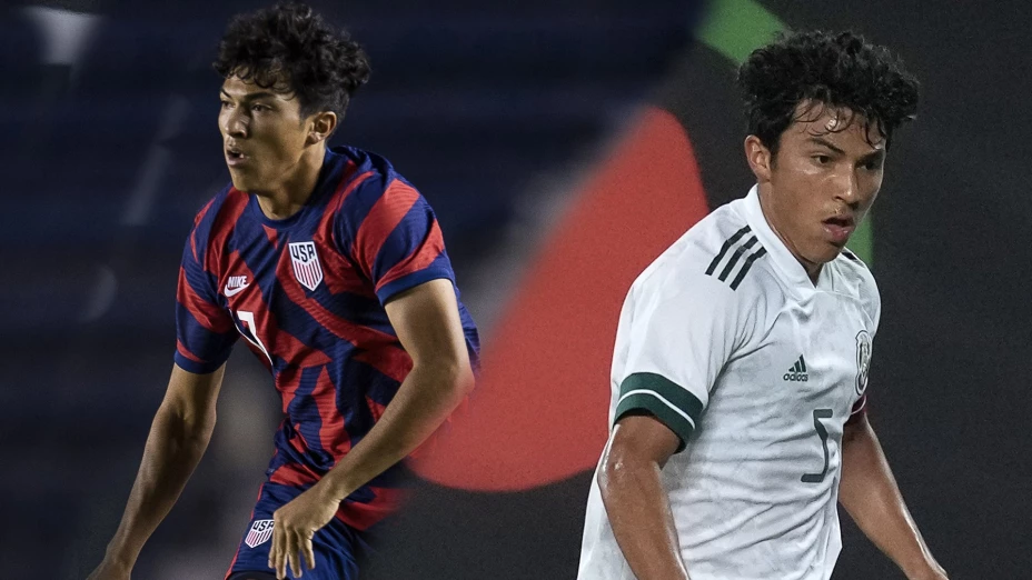 Jonathan Gomez Jugando para Estados Unidos y México.jpg