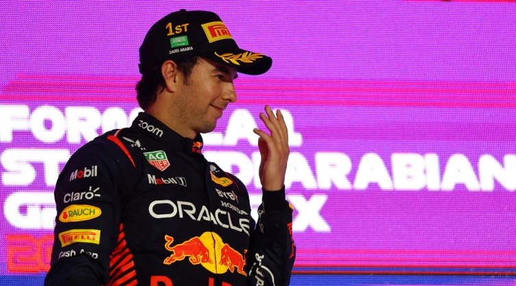 Checo Pérez en el Gran Premio de Arabia Saudita