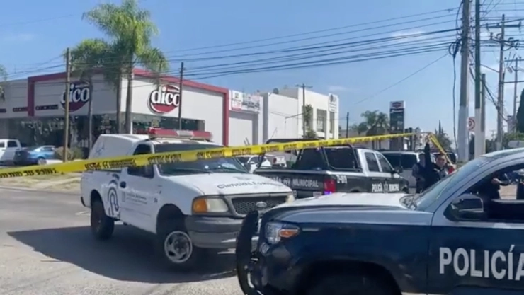 VIDEO: Asesinan a comandante de la Policía de Zapopan al interior de una cafetería