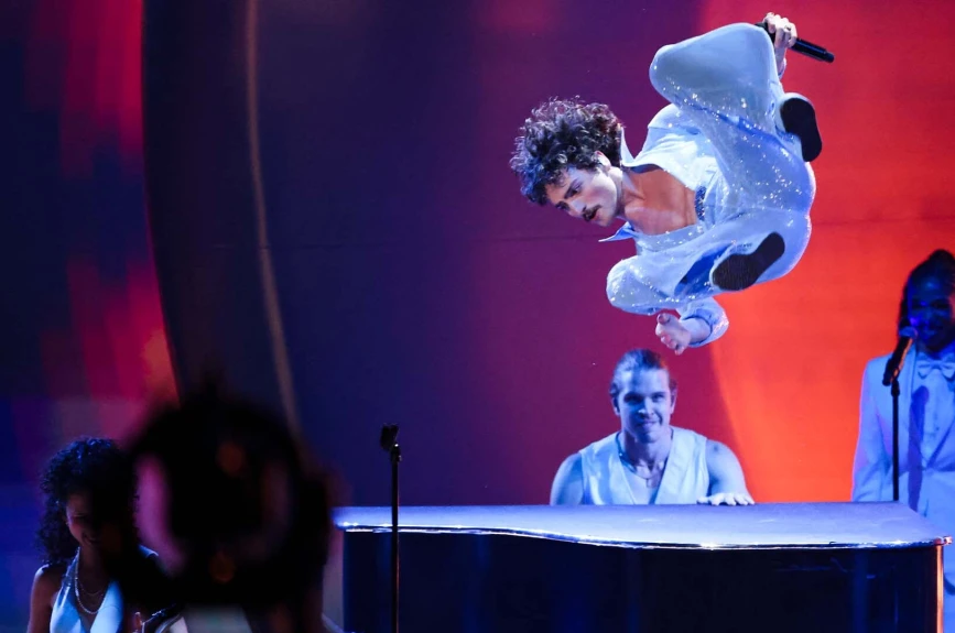 Benson_Boone_premios_grammy_2025