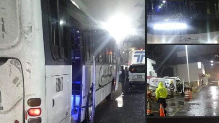 Asaltan autobus en autopista Orizaba-Córdoba.