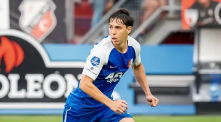 az-alkmaar-vs-hapoel-hora-ver-vivo-mateo-chavez-europa-league.jpg