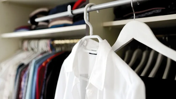 ¿Cómo eliminar las manchas de aceite de la ropa con bicarbonato?.jpg