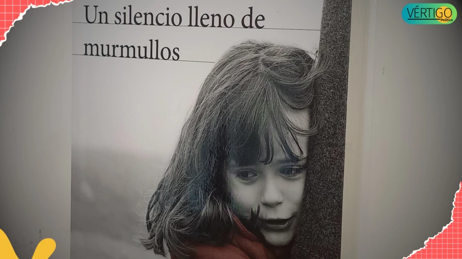 “Un silencio lleno de murmullos”