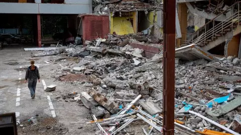 Atacan con drones base área en Rusia