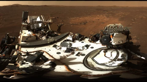 La primera imagen panorámica en alta definición tomada por el rover Perseverance sobre la superficie de Marte el 21 de febrero de 2021