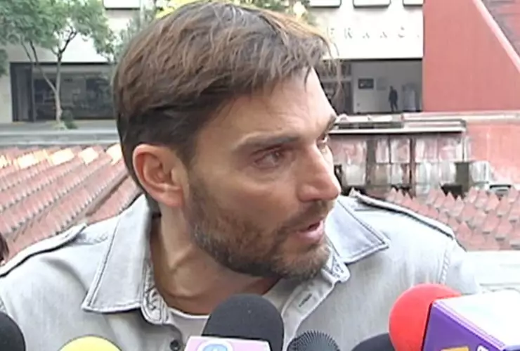 Esta es la nueva polémica que no deja dormir a Julián Gil.