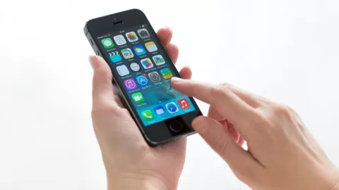 ¿Cuáles son las mejoras del iOS 18.2 para iPhone?