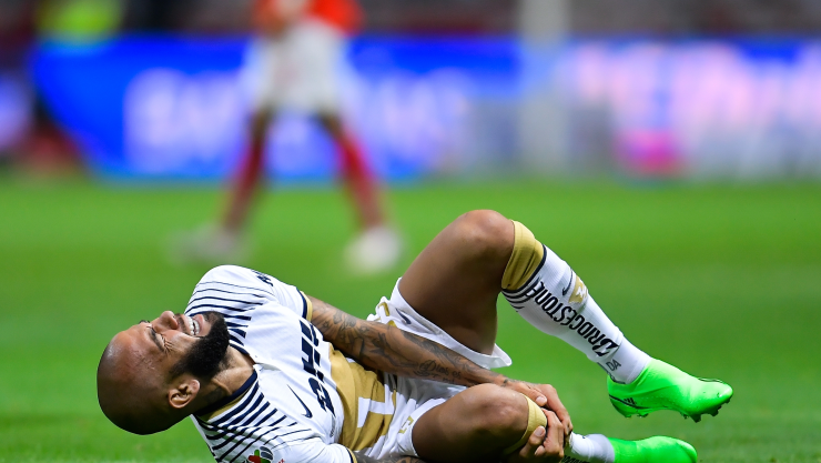 Pumas: Dani Alves desmiente lesi&oacute;n, afirma que solo fue una patada