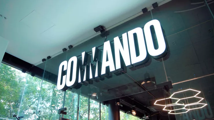 Commando abre sus puertas en Reforma