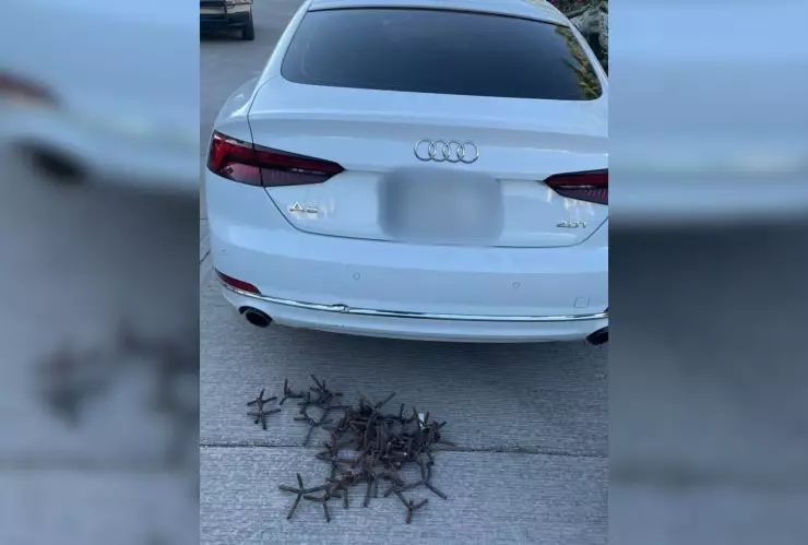Encuentran carro robado y ponchallantas en Lomas de Tamazula, Culiacán