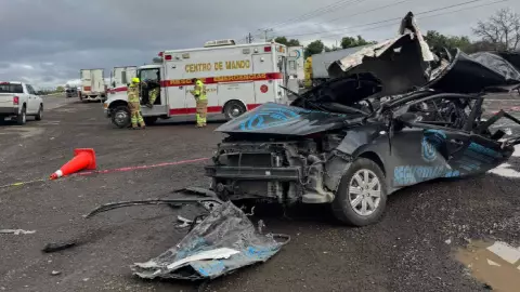 choque tractocamión KM 92 Guanajuato