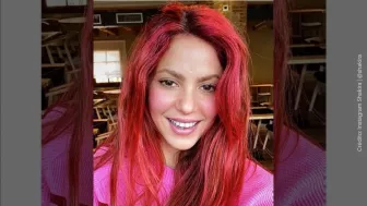 Shakira contenta.jpg