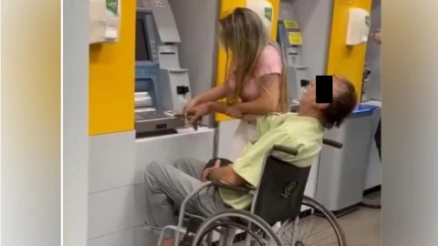 mujer cadáver cajero automático brasil