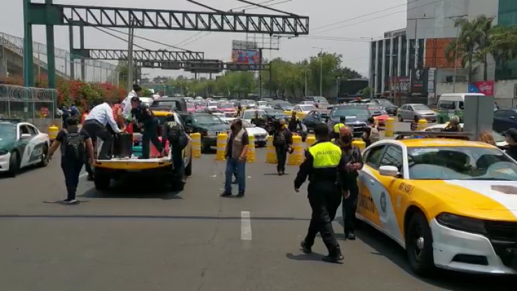 protesta taxistas AICM.png