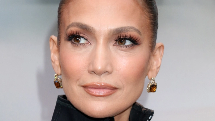 Las celebridades latinas que asistirán a la Met Gala 2024.jpg